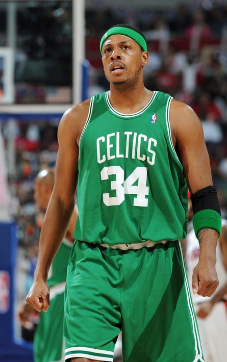 [排球]严阵以待 北汽男排全力备战广东男排