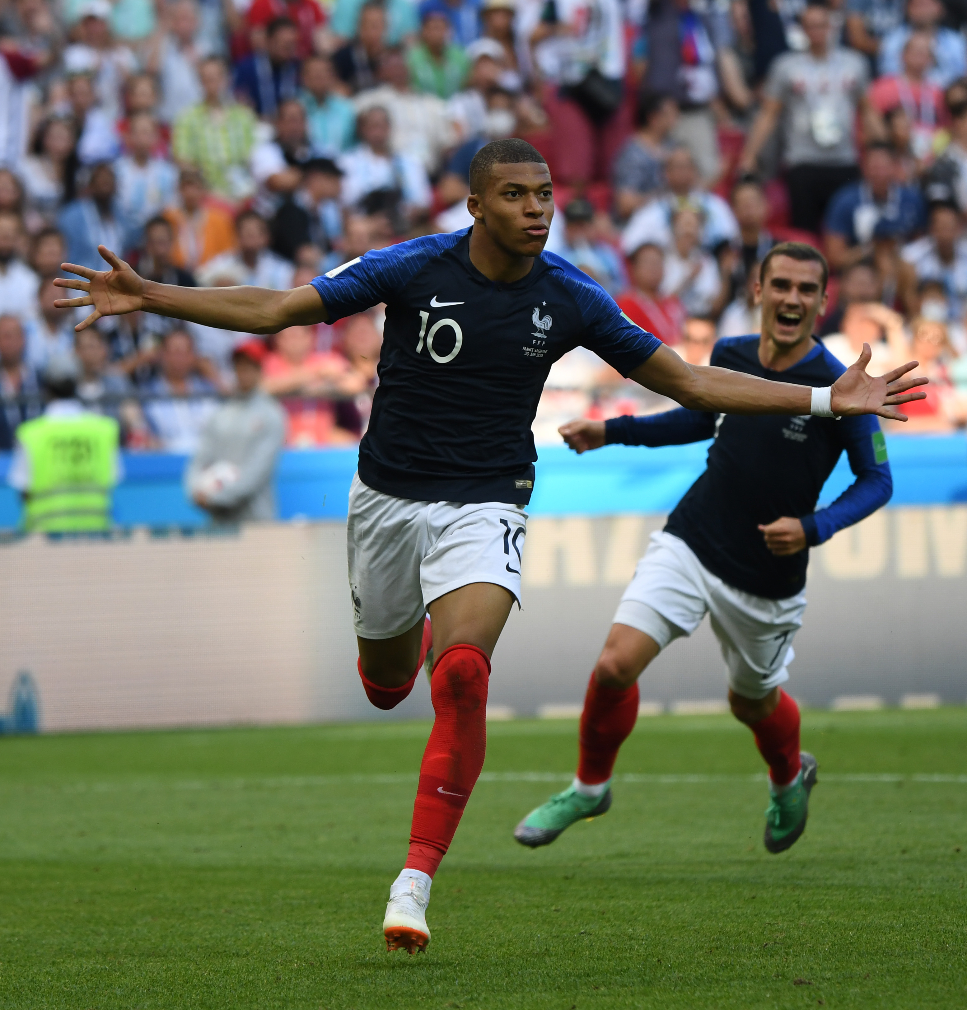 罗杰·克莱门斯在多伦多蓝鸟连拿两届赛扬奖，证明王牌投手不老传说