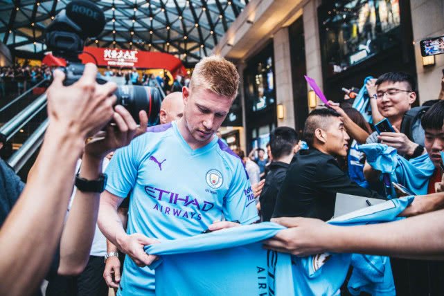 [羽毛球]贾一凡／张殊贤小组赛首战失利