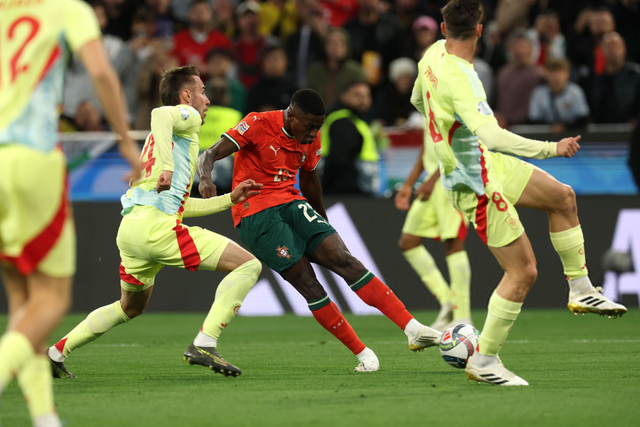 滑雪季开板温泉+南山住吃逛省钱全攻略