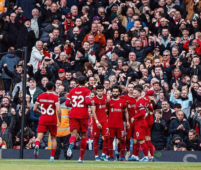 拜仁在联赛71次战胜斯图加特，创造德甲最多胜场纪录