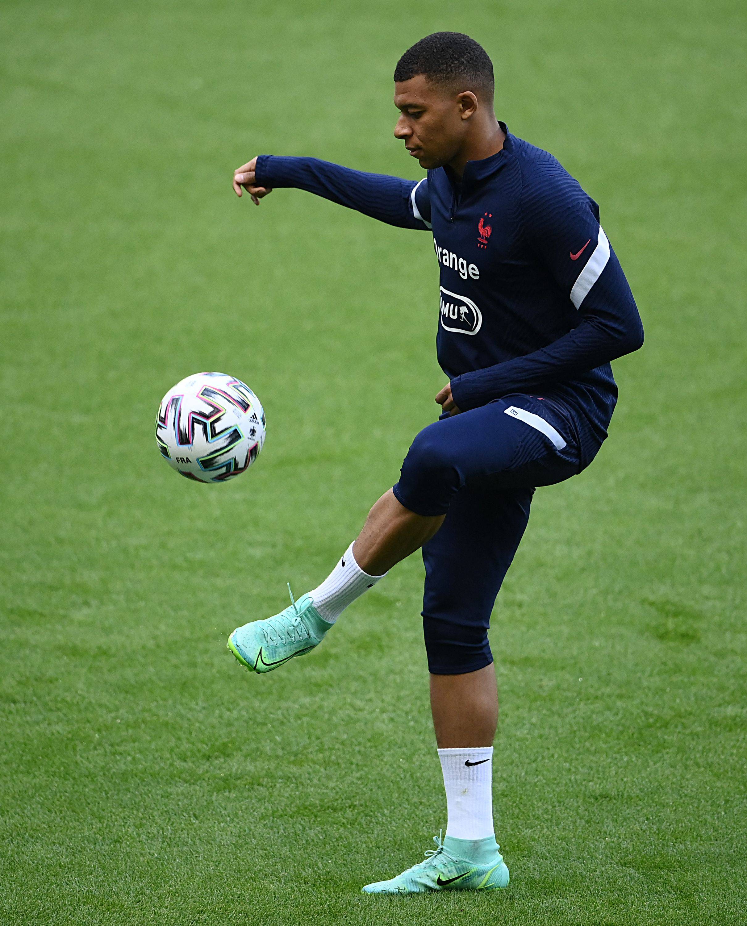 《全面战争：战锤40000》重磅登场，支持完整中文语音