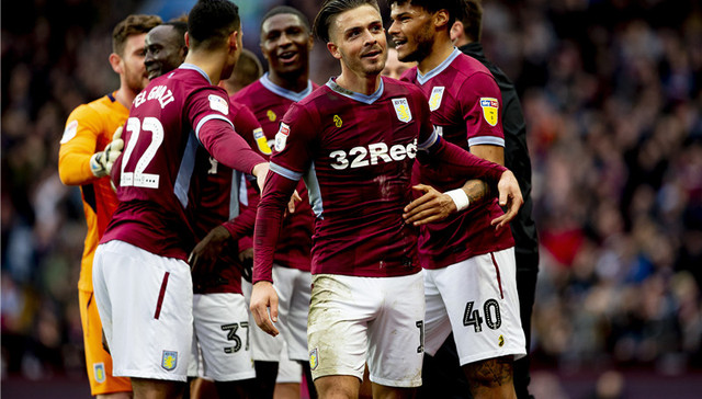 [中超]狂攻不下 山东泰山战平青岛海牛