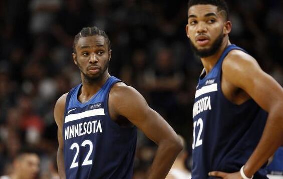 圣地亚哥教士队将贾斯丁·厄普顿交易至老虎，换取多名新秀