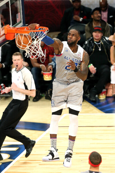 蔡依林演唱会风波升级!几百封举报信送至文旅局，白干一场亏几亿