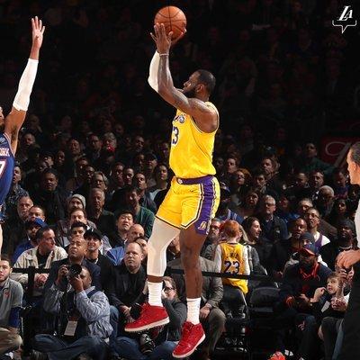 IG迎来1个好消息，Rookie要完成自我救赎！只需赢下一场BO5，就可以拿到3号种子